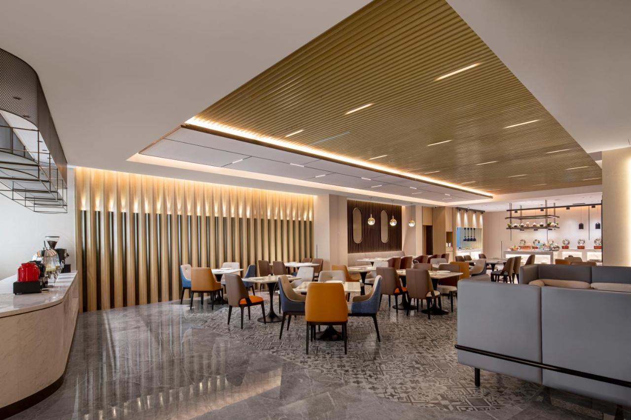 Express Yizhuang Center By Ihg